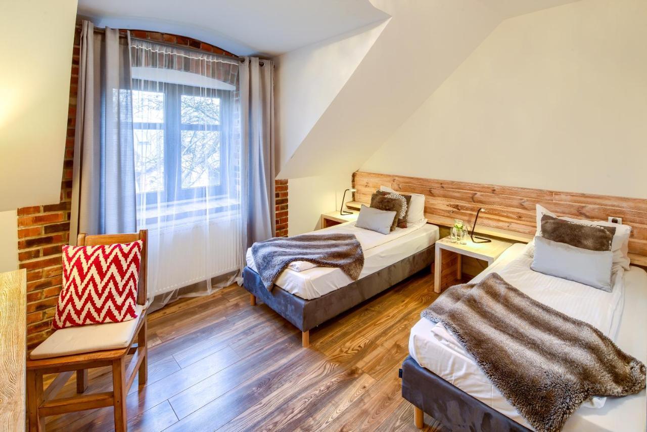 Folwark Bialych Bocianow Pension Kamionka  Buitenkant foto